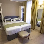 Western Au Trocadero 3* Paris