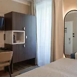Western Au Trocadero 3*