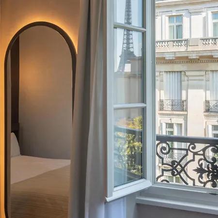 Otel Western Au Trocadero 3*