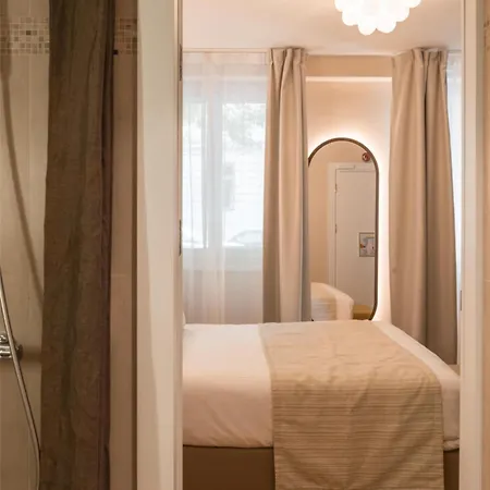 Western Au Trocadero