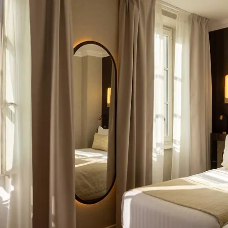Western Au Trocadéro Hotel