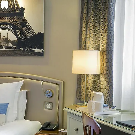 Western Au Trocadero 3*