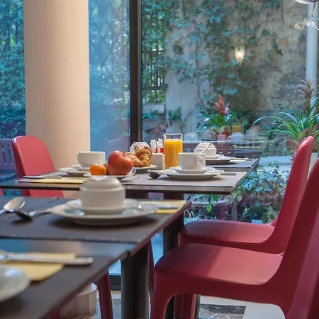 Western Au Trocadero Hotell