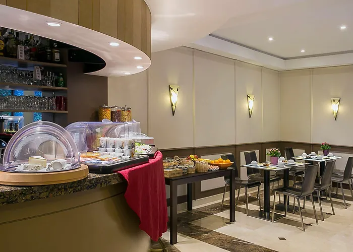 بست وسترن أوه تروكاديرو 3*