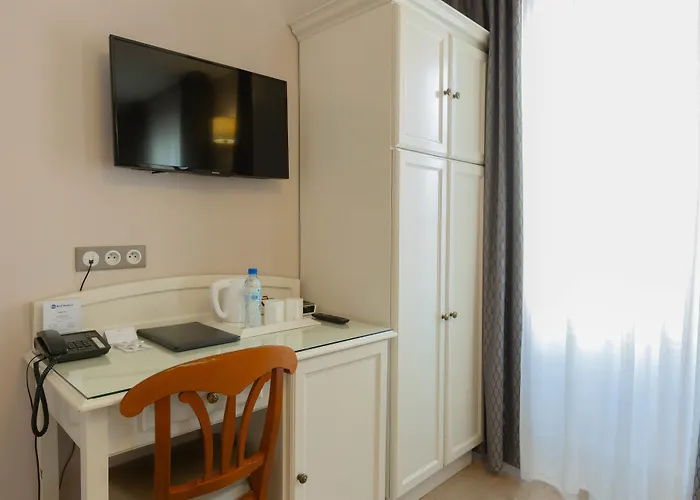 بست وسترن أوه تروكاديرو فندق